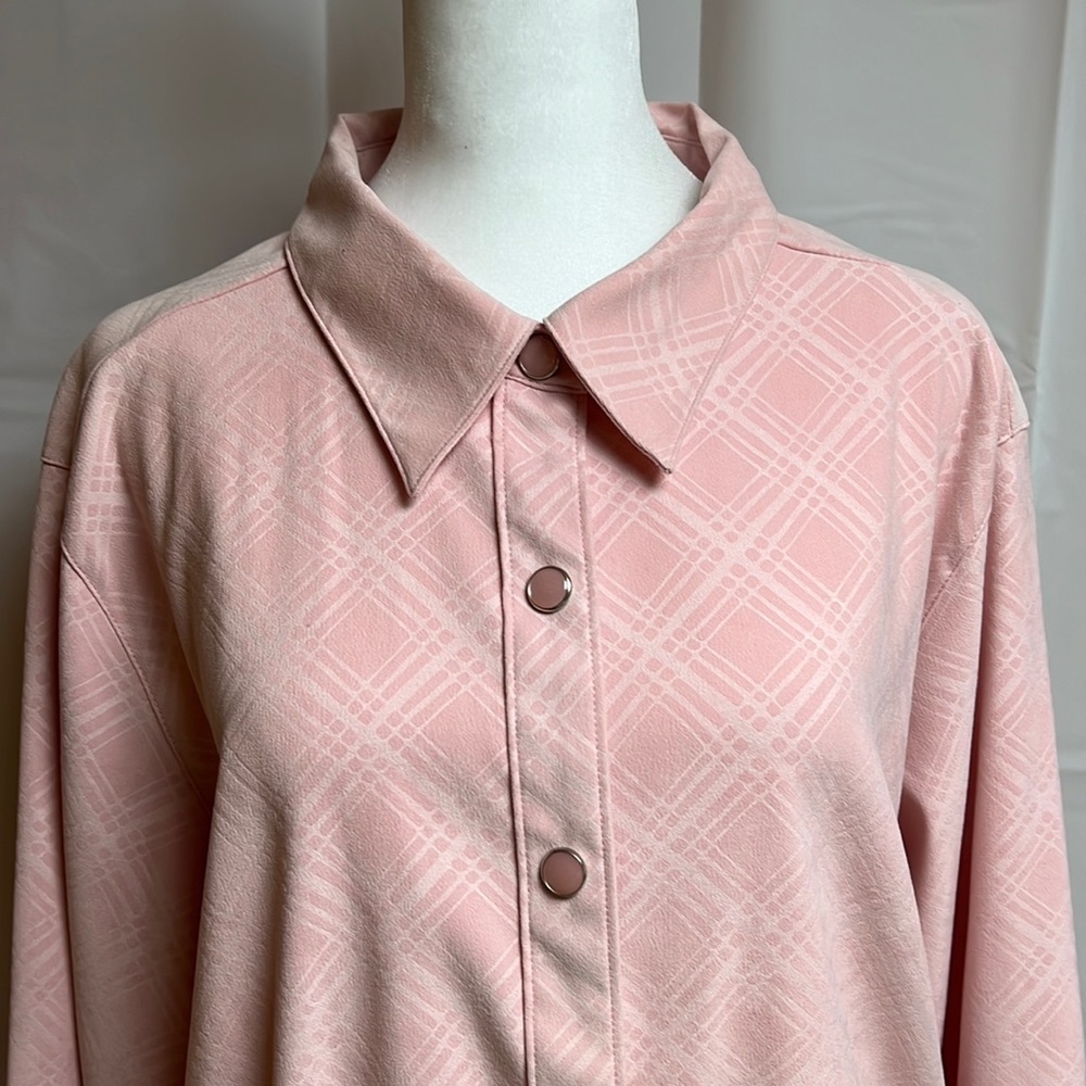 Denim&Co 1X Snap Front Long Sleeve Moleskin shirt/jacket-Light Pink